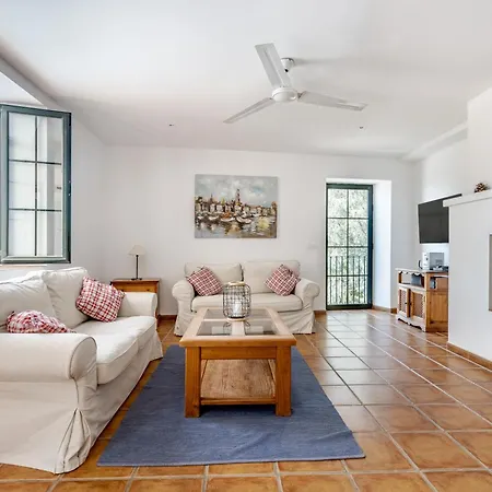 Padre Aviles Apartmán *