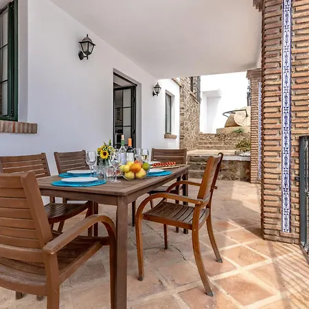 Padre Aviles Apartmán *