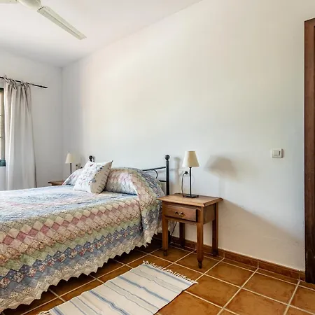 Apartment Padre Aviles