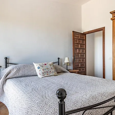 Padre Aviles Apartment